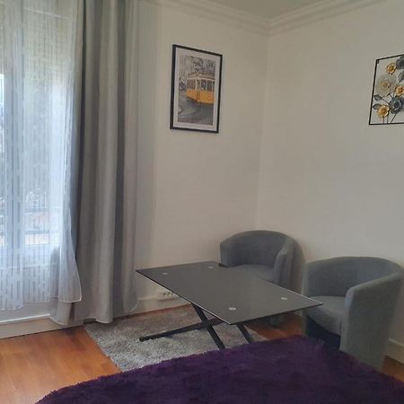 Studio/Bourget/Cdg/Villepinte Aulnay-sous-Bois Luaran gambar