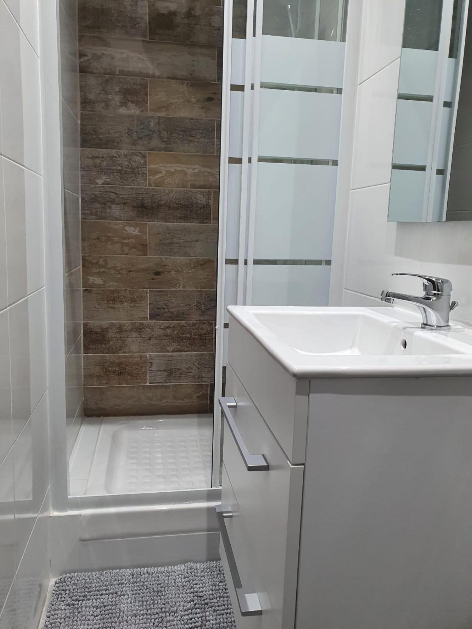 Studio/Bourget/Cdg/Villepinte Aulnay-sous-Bois Luaran gambar